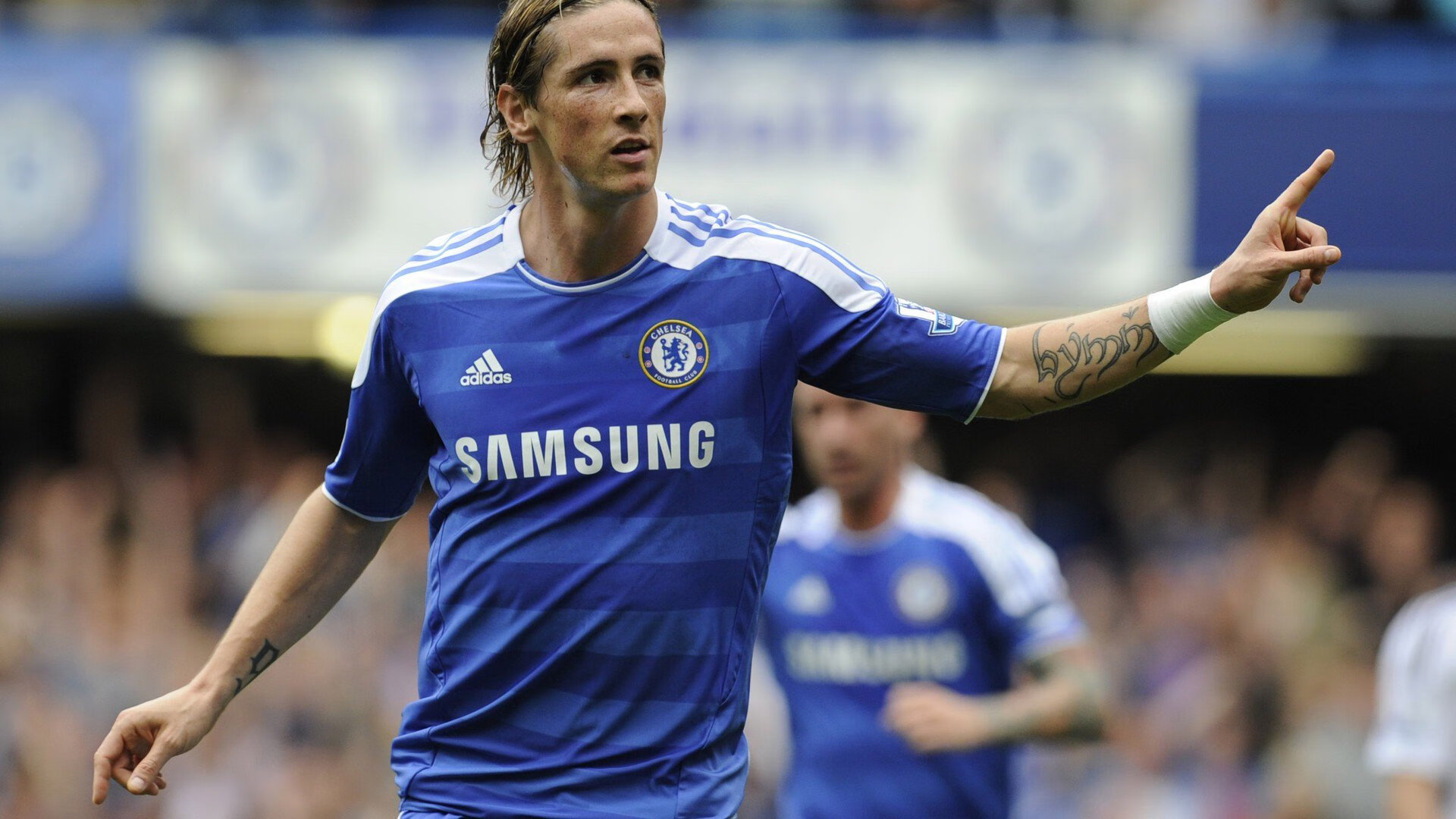 AYX体育-阿斯顿维拉0-1切尔西，遭遇两连败，阿斯顿维拉vs切尔西预测